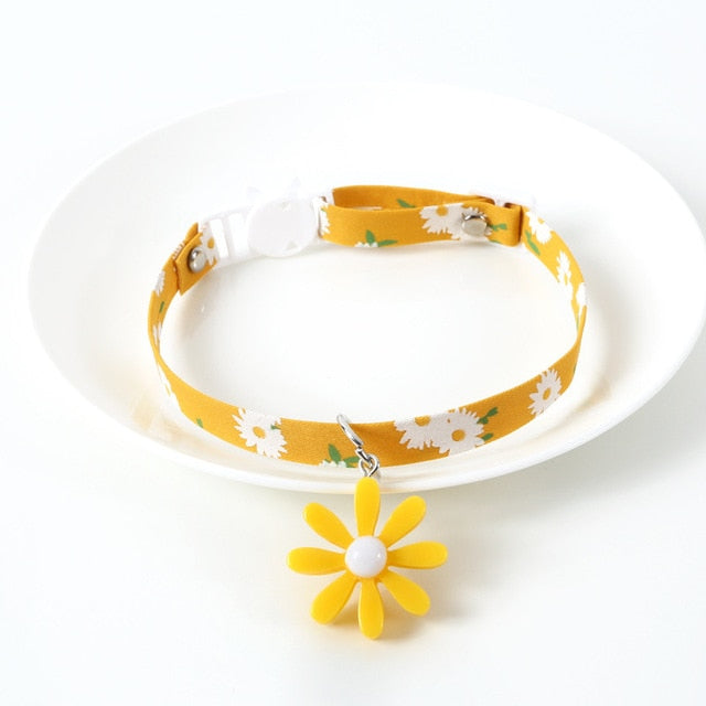 2022New Adjustable Kitten Collar with Bell Cut Pet Cat Collars Breakaway Cats Necklace Puppy Collar Cat Supplies Cat Accessories GROOMY